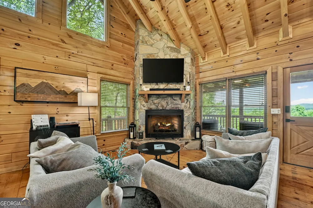 40 Joanna CT Cherry Log, GA 30522