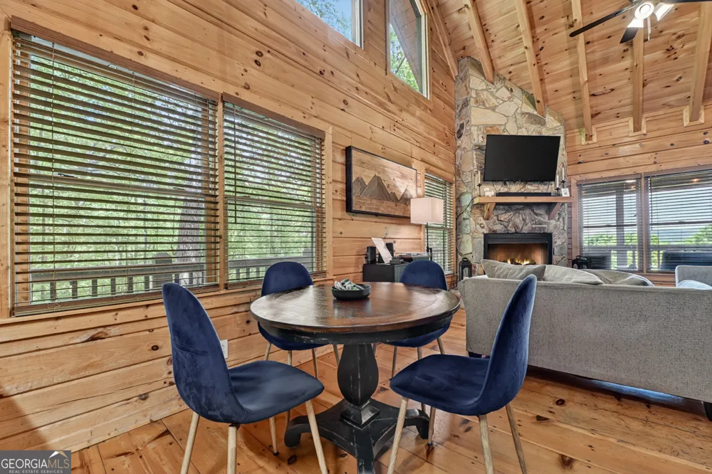 40 Joanna CT Cherry Log, GA 30522
