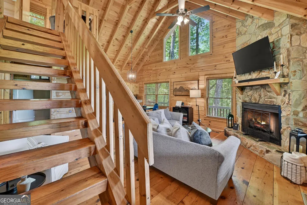 40 Joanna CT Cherry Log, GA 30522