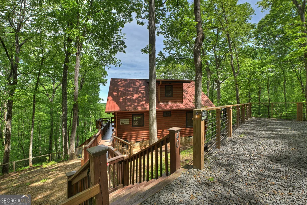 40 Joanna CT Cherry Log, GA 30522