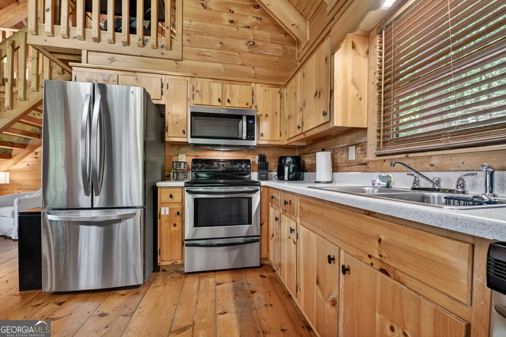 40 Joanna CT Cherry Log, GA 30522