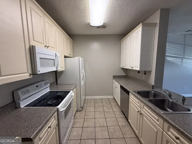 605 Glade Fern WAY Tifton, GA 31794