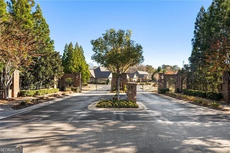 2472 Ballantrae CIR Cumming, GA 30041
