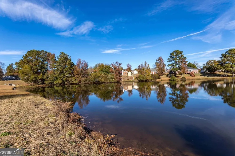 7988 Westlake DR Midland, GA 31820