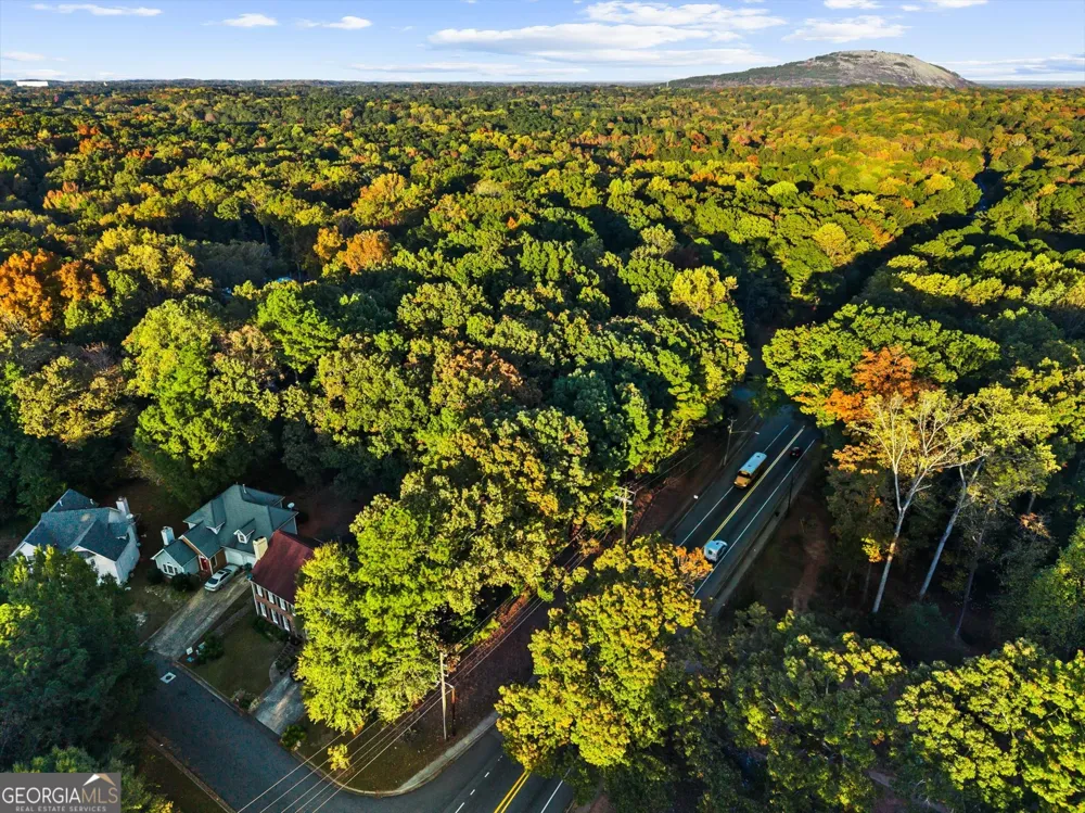 4898-4912 Rockbridge RD Stone Mountain, GA 30083