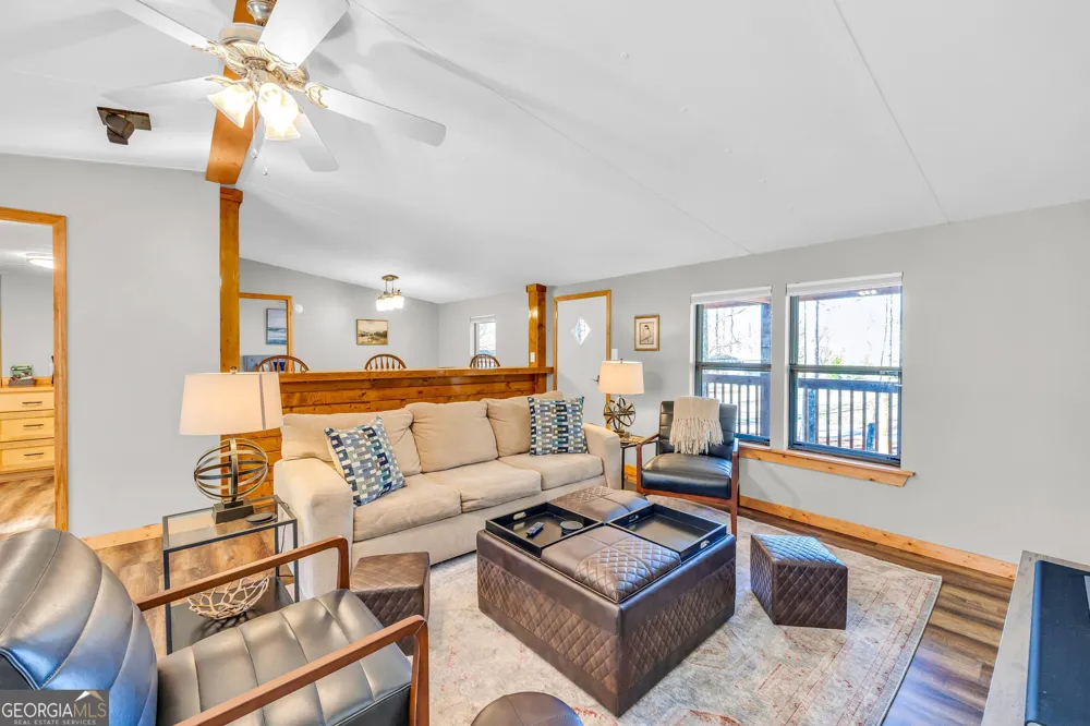 284 & 286 Duncan Bridge RD Sautee Nacoochee, GA 30571