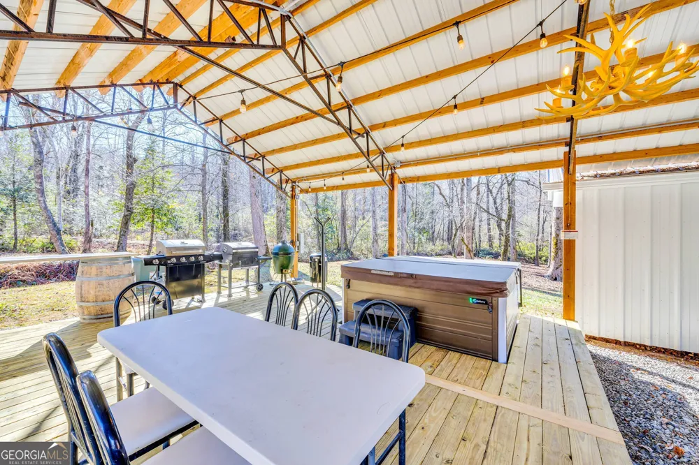 284 & 286 Duncan Bridge RD Sautee Nacoochee, GA 30571