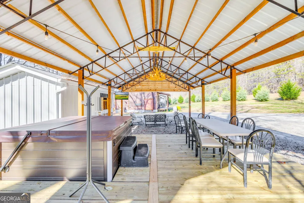 284 & 286 Duncan Bridge RD Sautee Nacoochee, GA 30571
