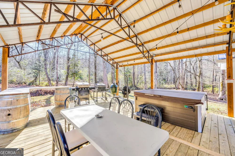 284 & 286 Duncan Bridge RD Sautee Nacoochee, GA 30571