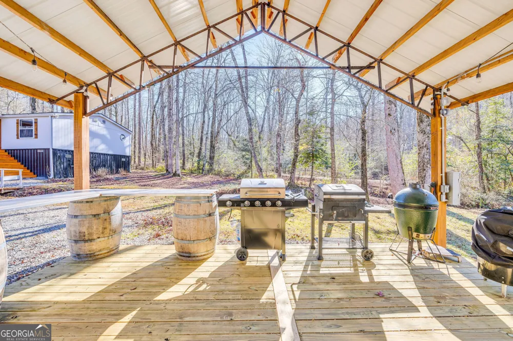 284 & 286 Duncan Bridge RD Sautee Nacoochee, GA 30571