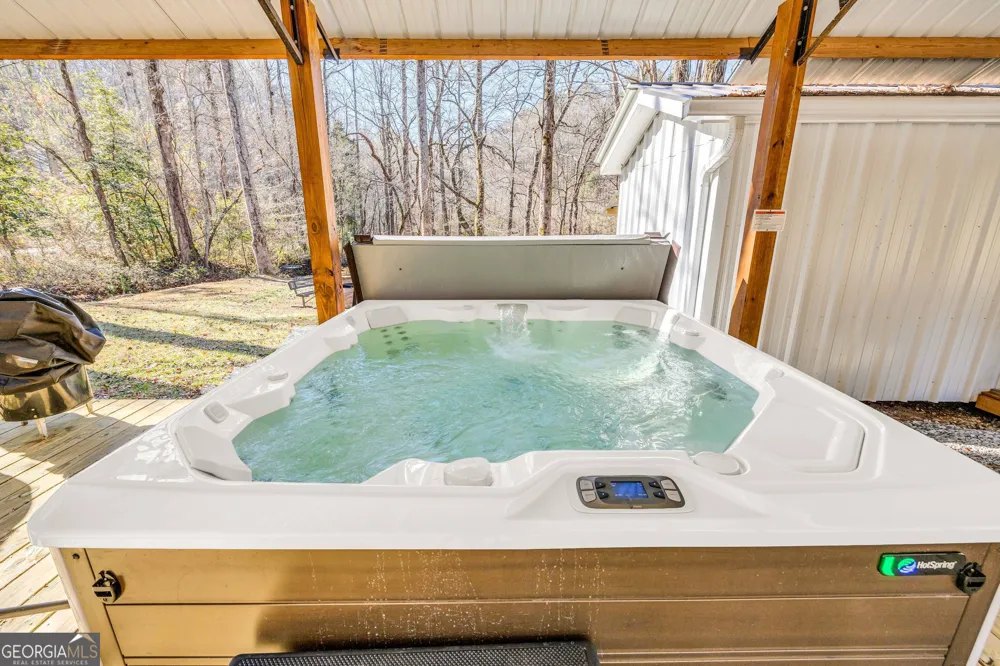 284 & 286 Duncan Bridge RD Sautee Nacoochee, GA 30571