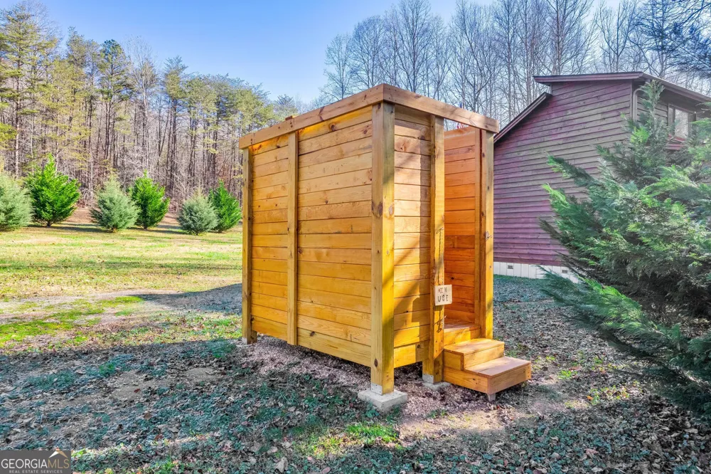 284 & 286 Duncan Bridge RD Sautee Nacoochee, GA 30571