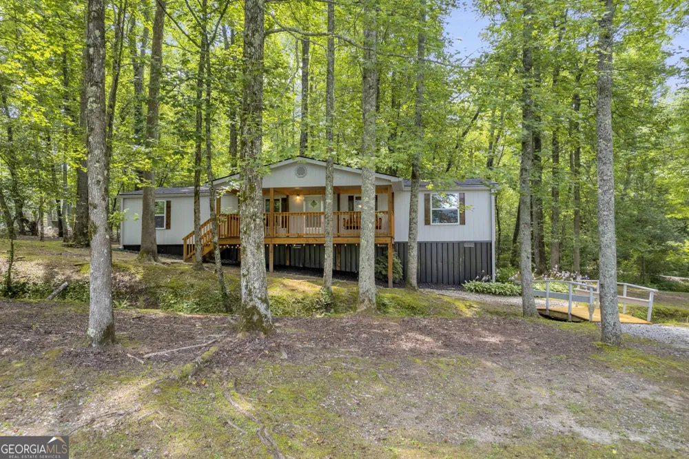 284 & 286 Duncan Bridge RD Sautee Nacoochee, GA 30571