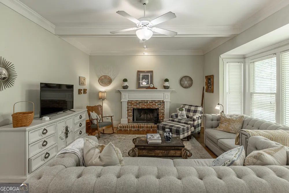 5939 Grand Loop RD Sugar Hill, GA 30518