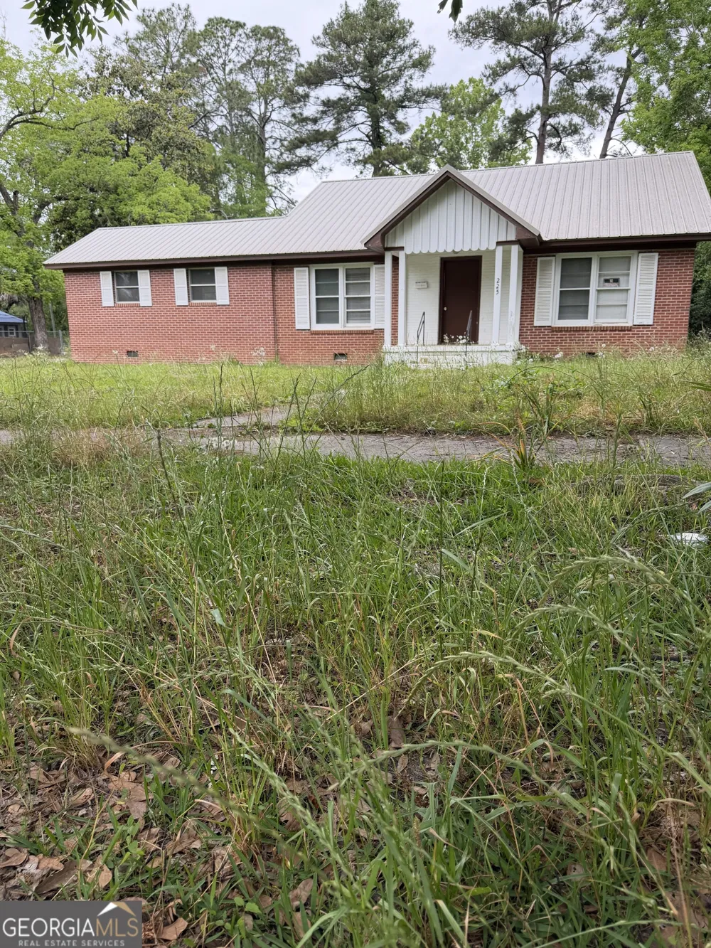 225 W Jessamine ST Fitzgerald, GA 31750
