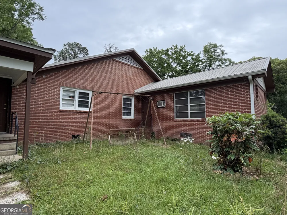 225 W Jessamine ST Fitzgerald, GA 31750