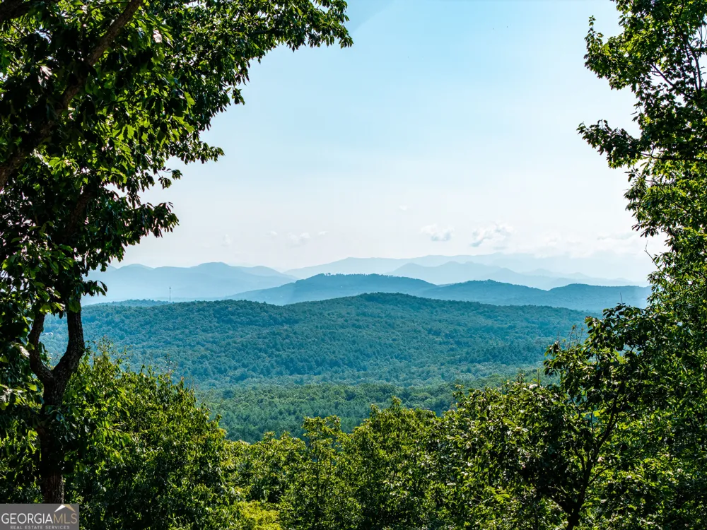 136 Eagle Ridge Morganton, GA 30560
