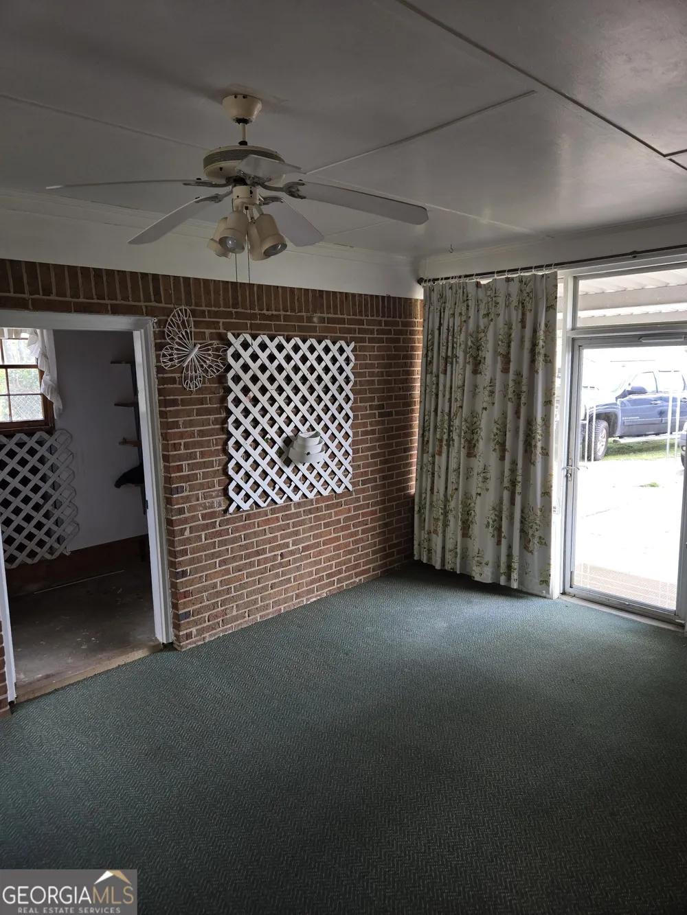 101 Skyline DR Barnesville, GA 30204