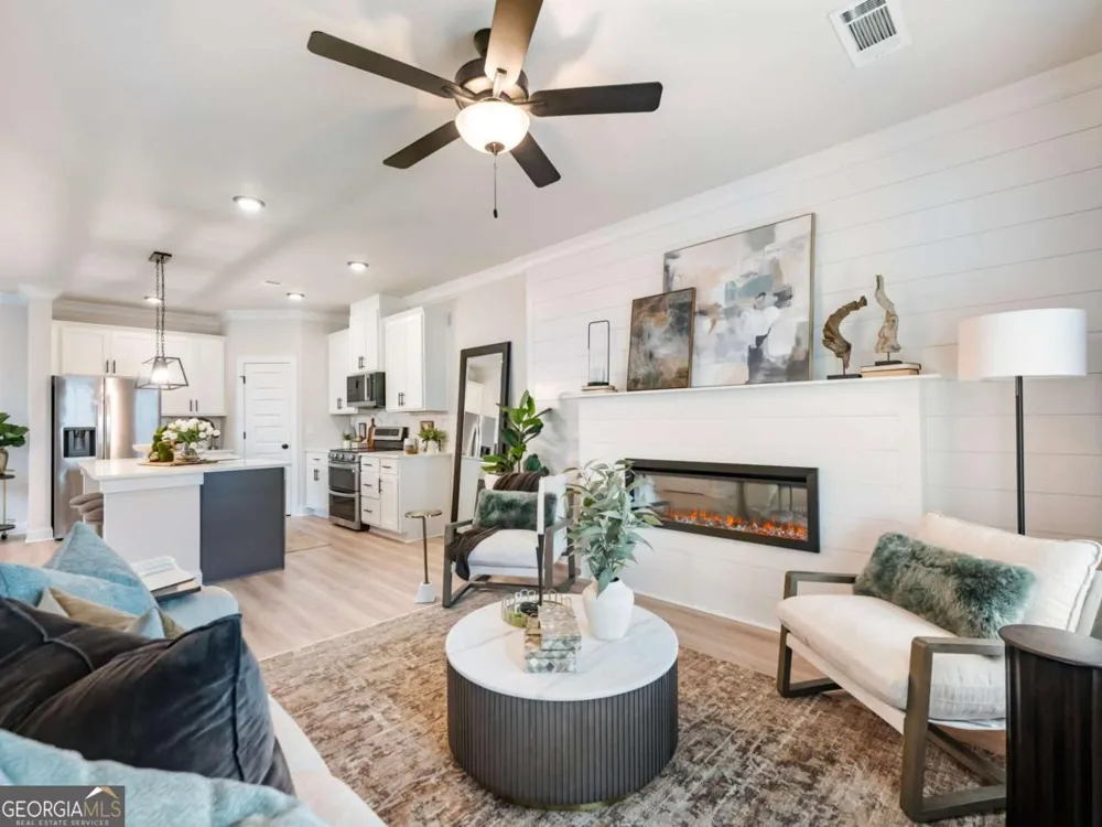 103 Grand Highlands LN Winder, GA 30680