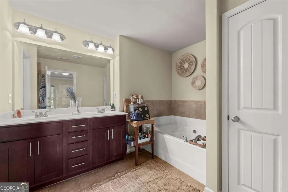 1187 Laurel Valley CT Buford, GA 30519