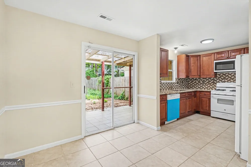 5580 Stonington Trace PKWY Stone Mountain, GA 30087