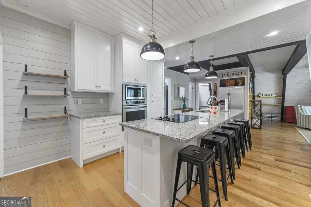 1047 Tranquility LN Hartwell, GA 30643