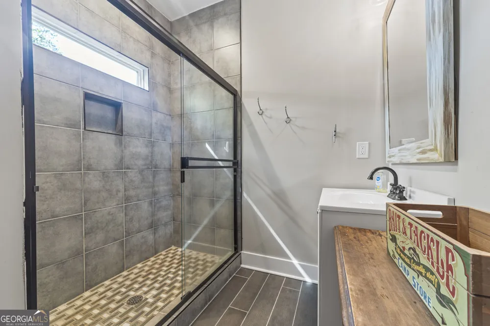 1047 Tranquility LN Hartwell, GA 30643