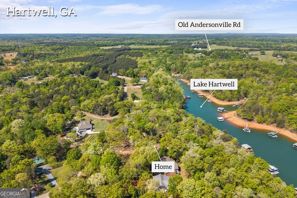 1047 Tranquility LN Hartwell, GA 30643