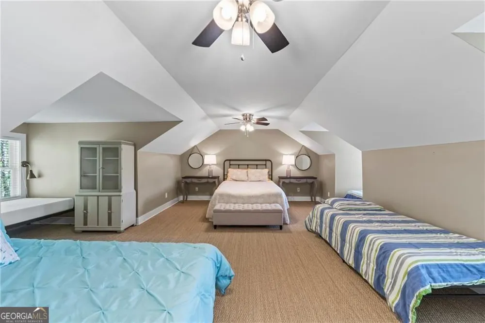 1047 Tranquility LN Hartwell, GA 30643