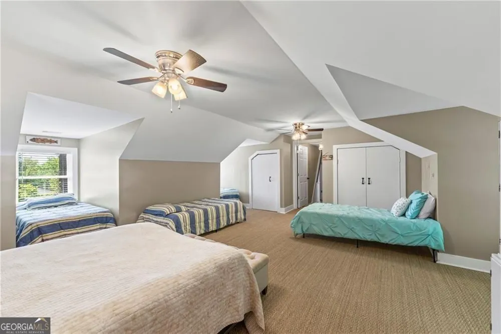 1047 Tranquility LN Hartwell, GA 30643