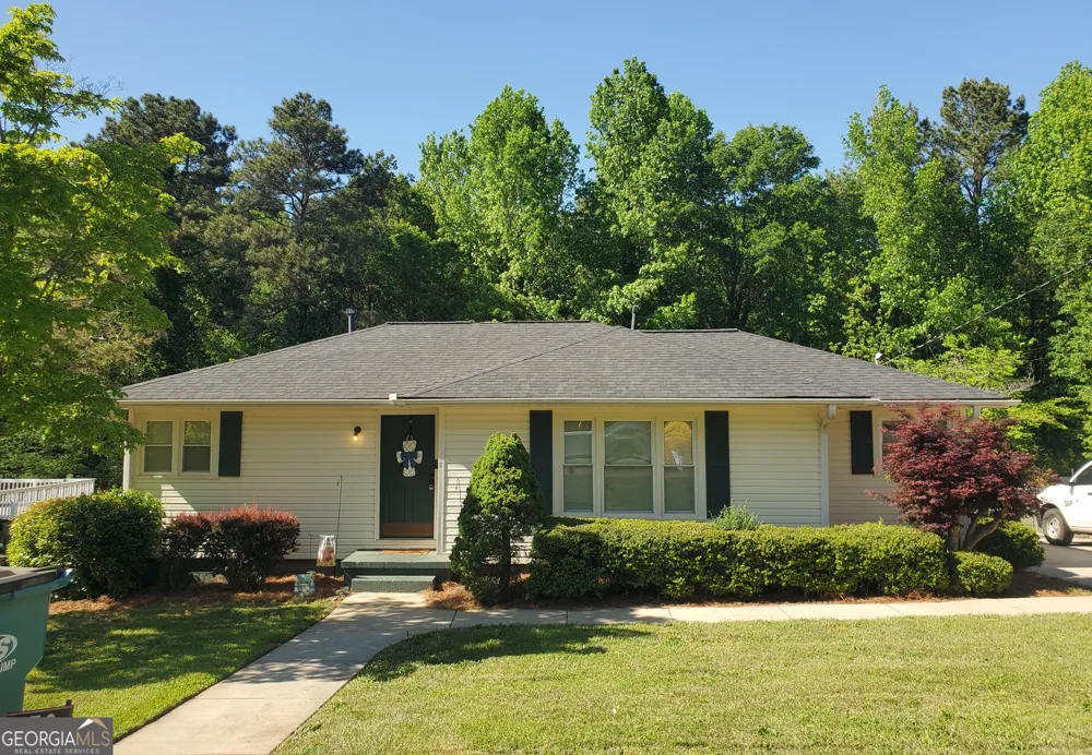 59 Lucille LN Toccoa, GA 30577