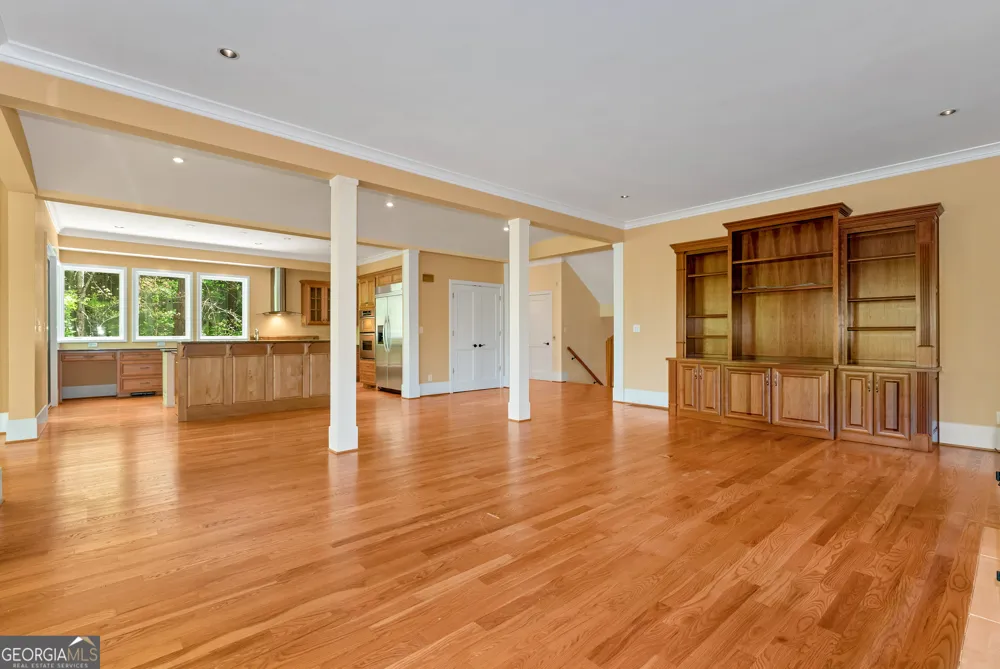 6960 Riverside DR Atlanta, GA 30328