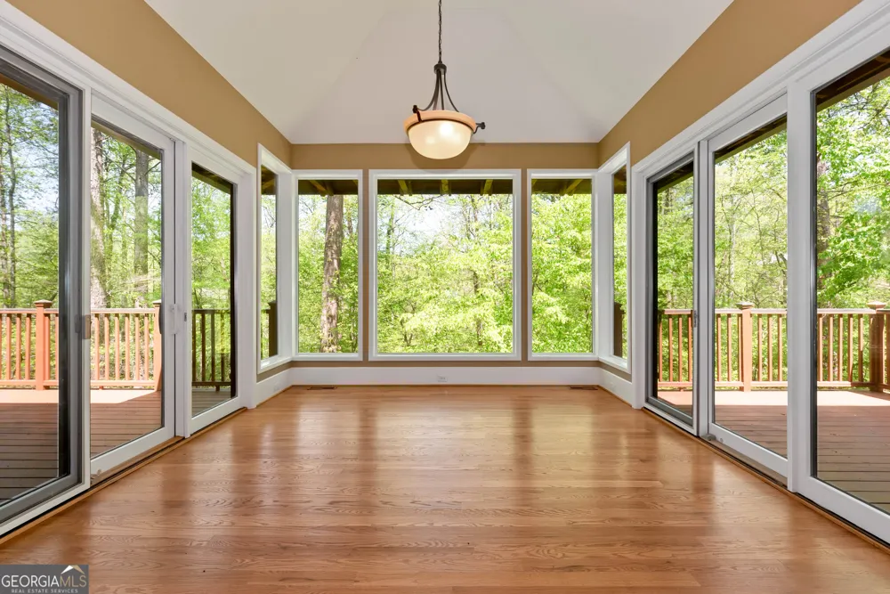 6960 Riverside DR Atlanta, GA 30328