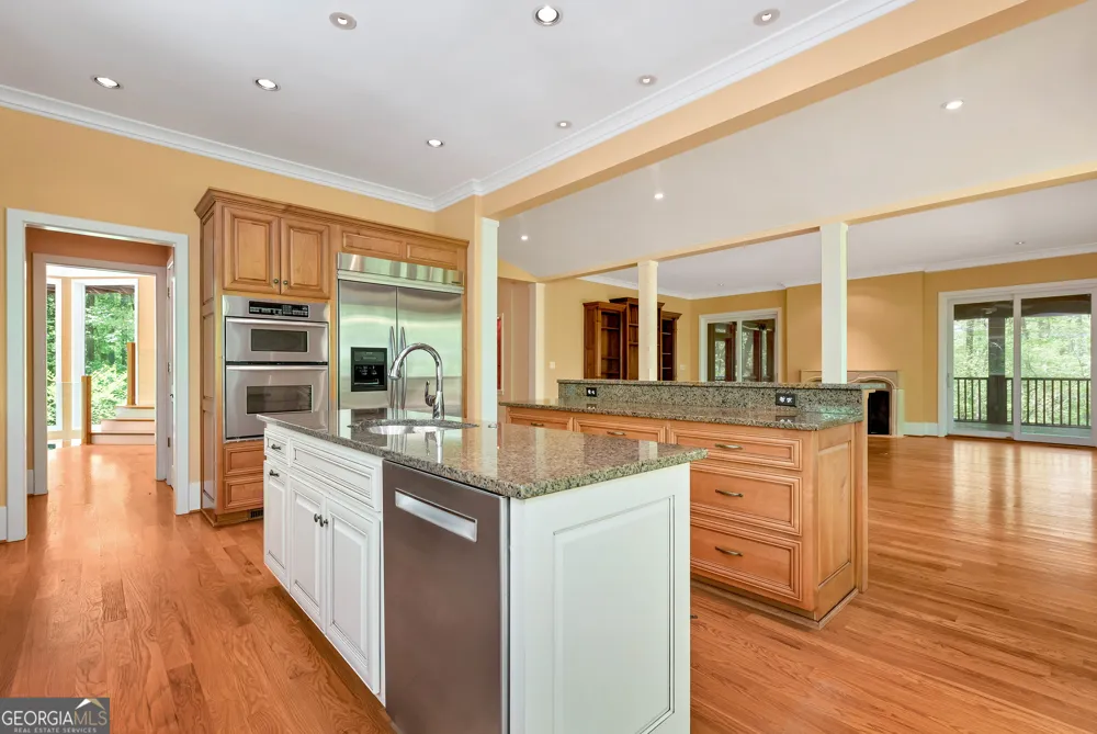 6960 Riverside DR Atlanta, GA 30328