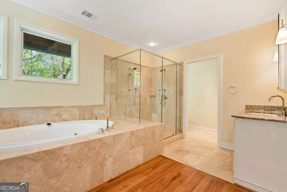 6960 Riverside DR Atlanta, GA 30328