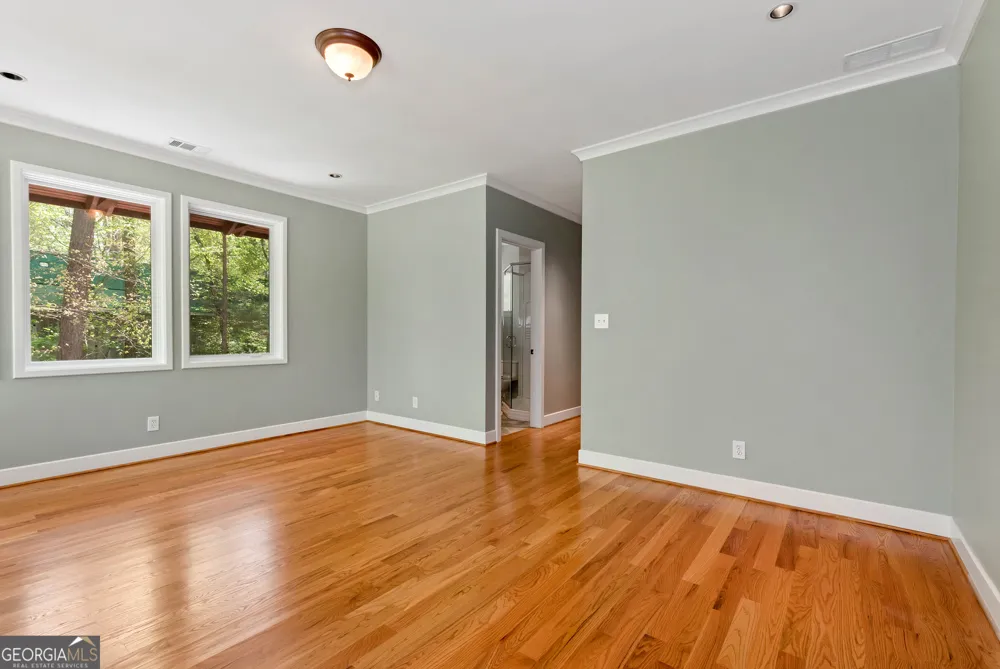 6960 Riverside DR Atlanta, GA 30328