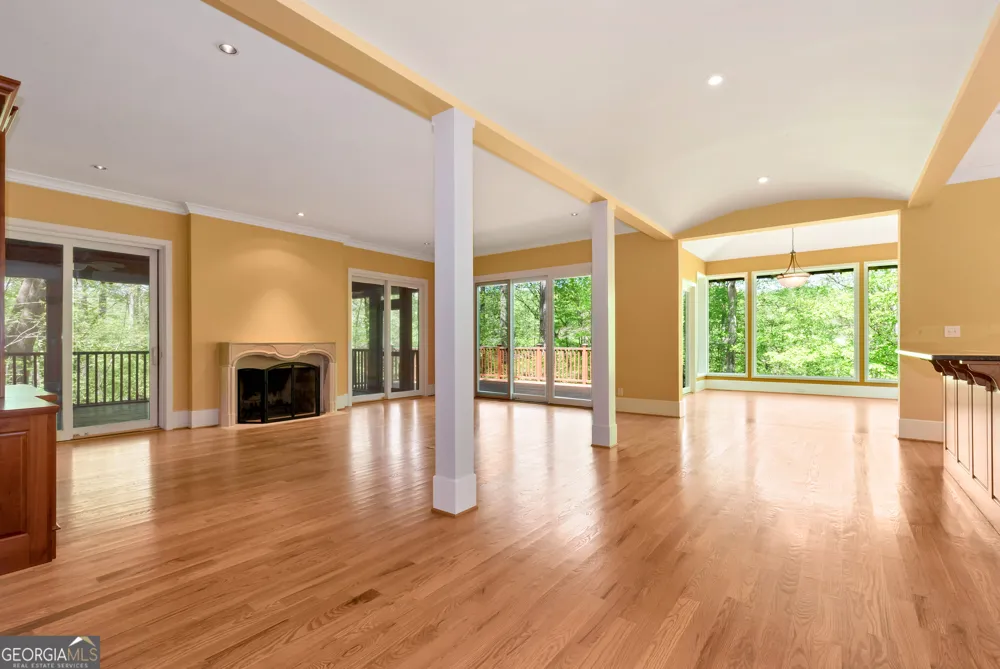 6960 Riverside DR Atlanta, GA 30328