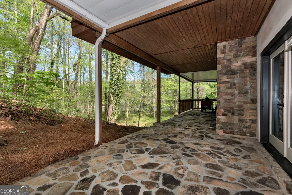 6960 Riverside DR Atlanta, GA 30328