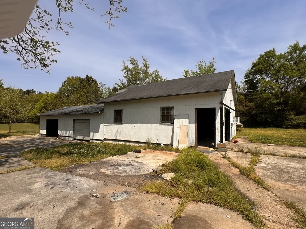 1500 Cook RD Oxford, GA 30054
