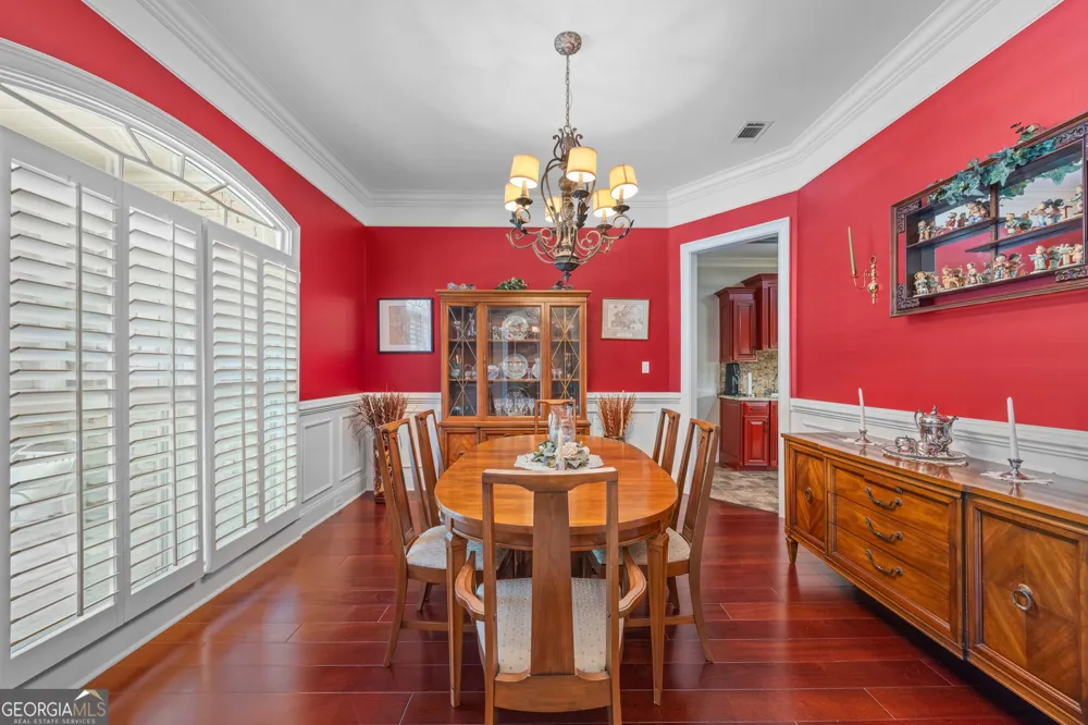 4223 Spring Branch CIR Valdosta, GA 31601
