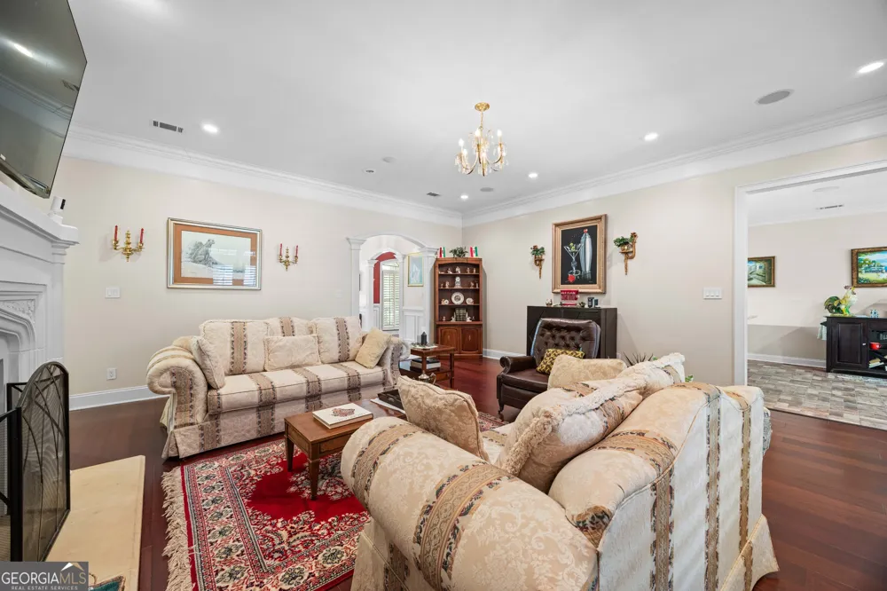 4223 Spring Branch CIR Valdosta, GA 31601