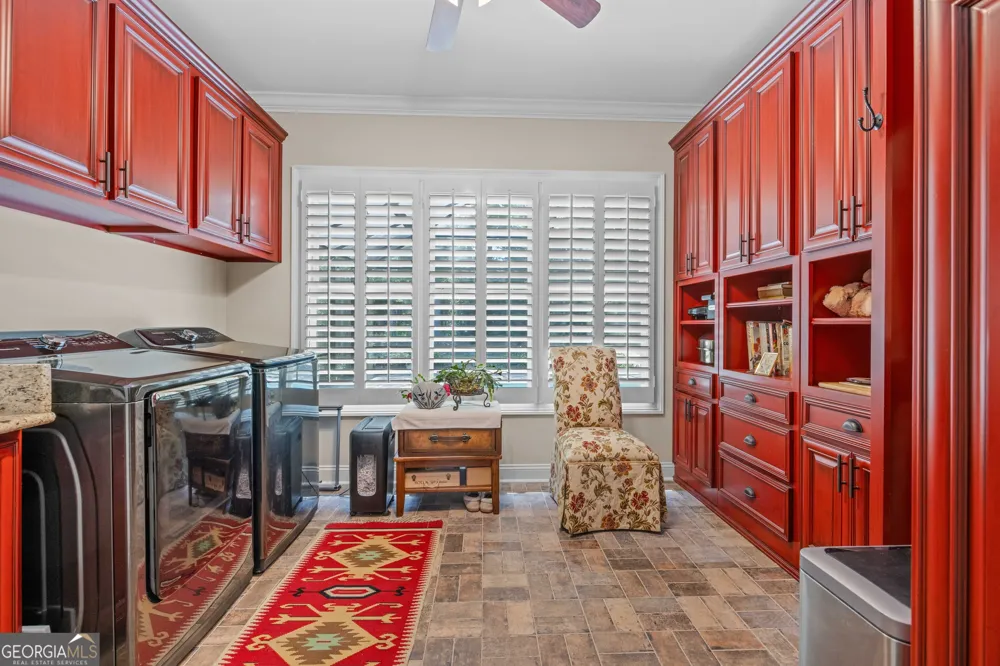 4223 Spring Branch CIR Valdosta, GA 31601
