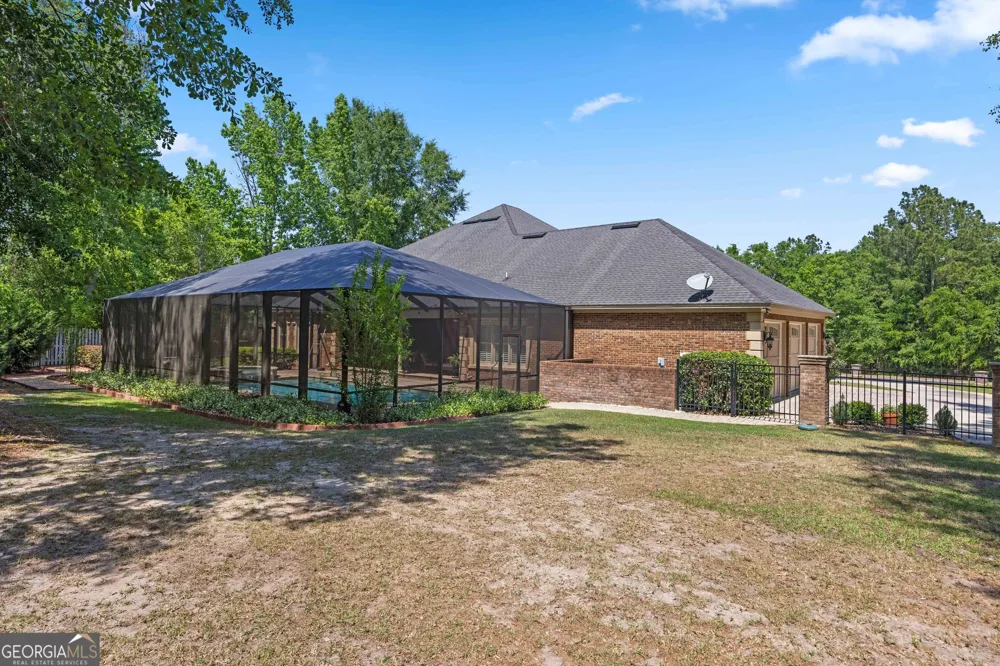 4223 Spring Branch CIR Valdosta, GA 31601