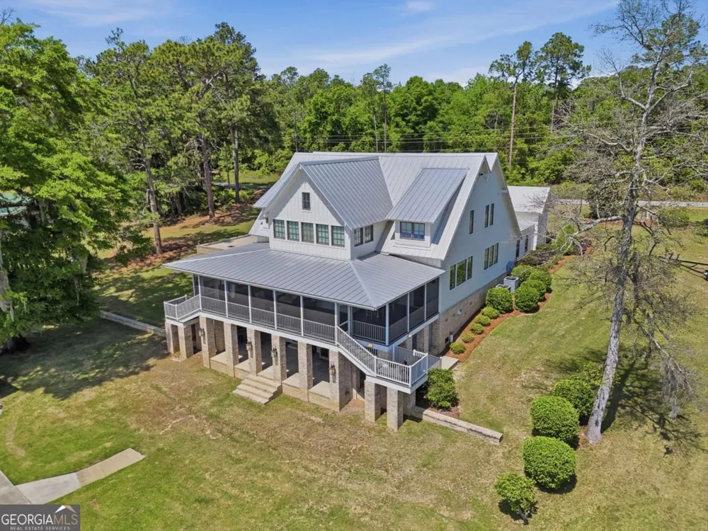 620 Lakeshore DR Cordele, GA 31015