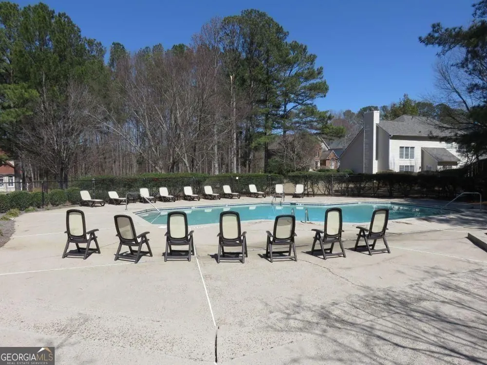 9385 Knollcrest BLVD Johns Creek, GA 30022