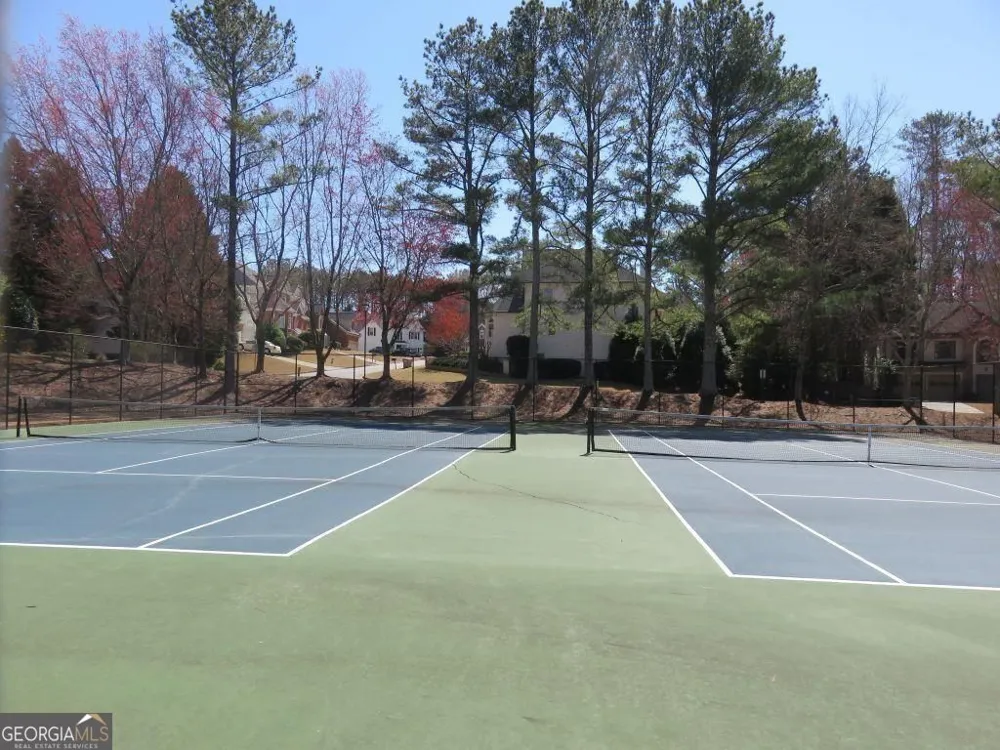 9385 Knollcrest BLVD Johns Creek, GA 30022
