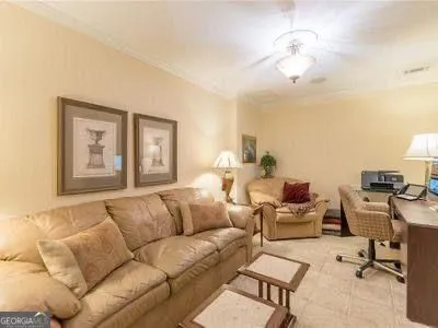 9385 Knollcrest BLVD Johns Creek, GA 30022