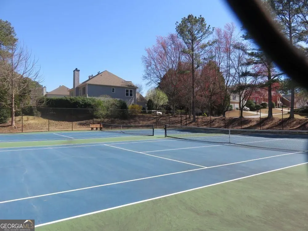 9385 Knollcrest BLVD Johns Creek, GA 30022