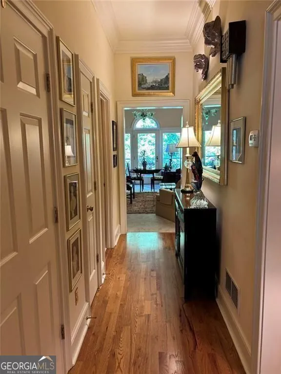 9385 Knollcrest BLVD Johns Creek, GA 30022