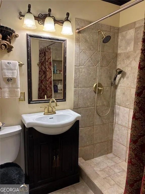 9385 Knollcrest BLVD Johns Creek, GA 30022